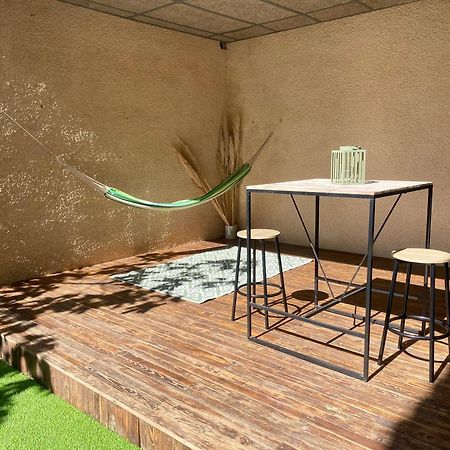 Confortable T2 Avec Jardin Amenage Lézignan-Corbières Buitenkant foto