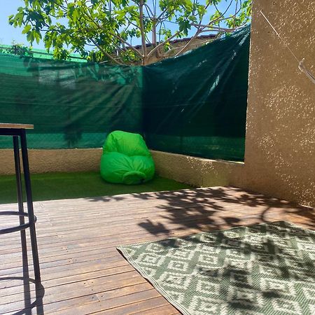 Confortable T2 Avec Jardin Amenage Lézignan-Corbières Buitenkant foto