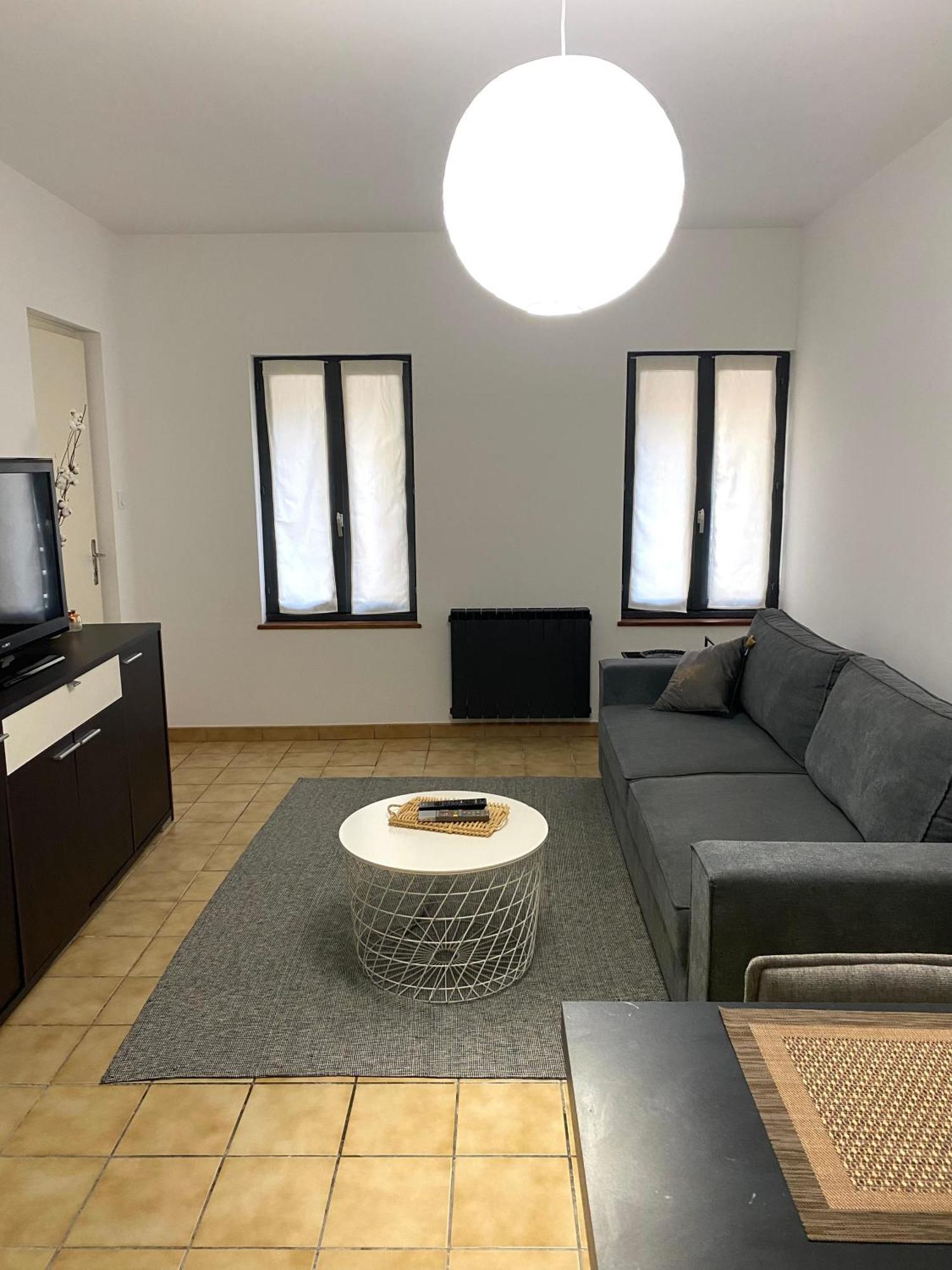 Confortable T2 Avec Jardin Amenage Lézignan-Corbières Buitenkant foto